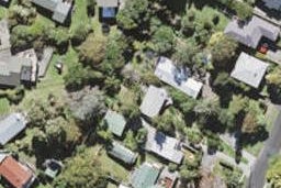 8/11 Stottholm Road, Titirangi, Auckland