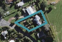 74 Jellicoe Parade, Surfdale, Waiheke Island