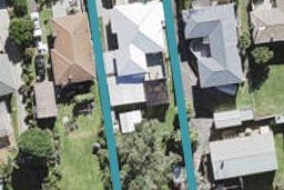 8 Teal Crescent, Beach Haven, Auckland