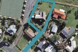 42 Awaroa Road, Helensville, Helensville