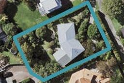 37 Tobruk Crescent, Milford, Auckland