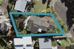 10 Hubert Henderson Place, Remuera, Auckland