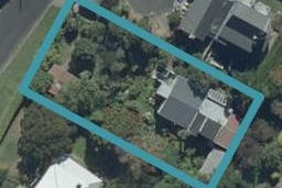 38 Marion Street, Macandrew Bay, Dunedin