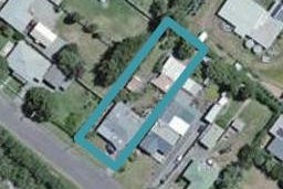 3 Woodward Street West, Featherston