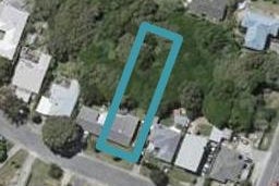 8 Riwai Street, Paraparaumu