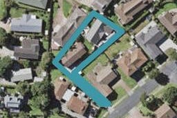 1/11 Parramatta Place, Botany Downs, Auckland