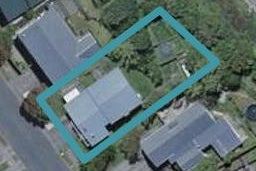 121 Taylor Terrace, Tawa, Wellington