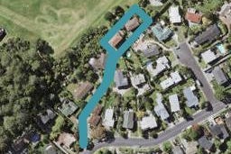 2/74 Ravenwood Drive, Forrest Hill, Auckland