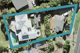 2/76 Hebron Road, Waiake, Auckland