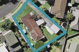 2/17 Hedge Row, Sunnyhills, Auckland