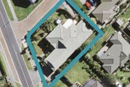 1 Natasha Lane, Henderson, Auckland