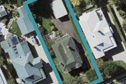 32 Stanley Point Road, Stanley Point, Auckland