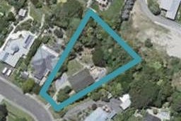 39 Tui Crescent, Waikanae