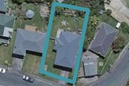 18 Cotswold Crescent, Newlands, Wellington