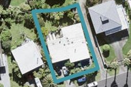 17 Ellangowan Road, Waiake, Auckland