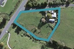 10 Sharon Road, Kaukapakapa