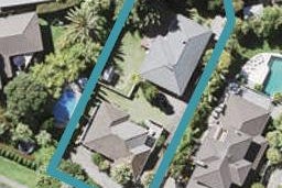 2/17 Lyons Avenue, Murrays Bay, Auckland