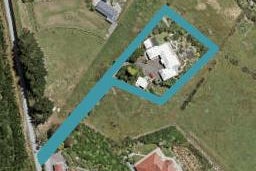 31 Gunpit Road, Bluff