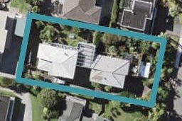 2/39 Parr Terrace, Castor Bay, Auckland