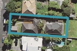 2/123 Queen Street, Northcote Point, Auckland