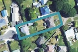 32 Percy Avenue, Stratford
