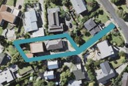 2/4 Theodora Place, Mairangi Bay, Auckland