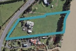 2360 State Highway 16, Helensville, Helensville