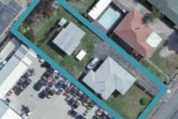 384 High Street South, Carterton