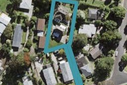 2/15 Ayton Drive, Tōtara Vale, Auckland
