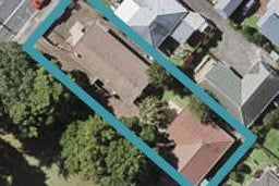 1/32 Shakespeare Road, Milford, Auckland