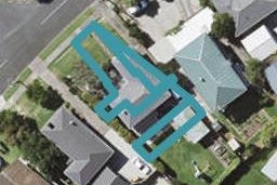 4/72 Tiraumea Drive, Pakuranga, Auckland