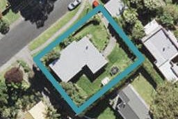 12 Neptune Avenue, Beach Haven, Auckland