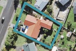 74 La Rosa Street, Green Bay, Auckland