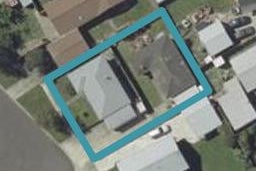 8A Suzanne Grove, Kelvin Grove, Palmerston North