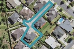 70 Lake Panorama Drive, Henderson Valley, Auckland