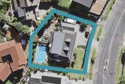 201 Chelsea View Drive, Chatswood, Auckland