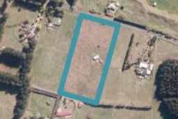 343 Brandon Hall Road, Bulls