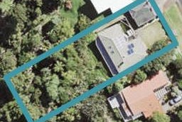 11 Lookout Drive, Laingholm, Auckland