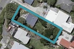 16 Aperahama Street, Paekakariki