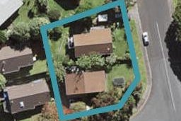 2/1 HOUSTON PLACE, Bayview, Auckland