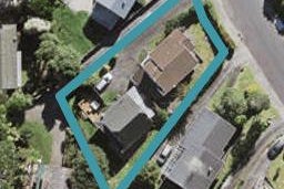 2/20 Anne McLean Drive, Bayview, Auckland