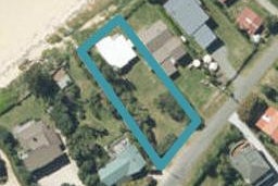 32 Peninsula Road, Tata Beach