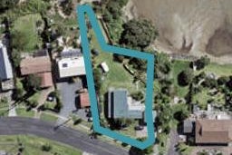 1 Torkar Road, Clarks Beach, Clarks Beach