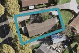2/32 Kindergarten Drive, Conifer Grove, Takanini