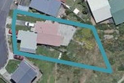 41 Edgecombe Street, Newlands, Wellington