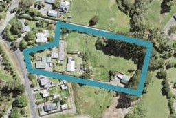 5 Mcentee Road, Waitakere, Auckland