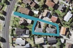 2/126 Bradbury Road, Botany Downs, Auckland