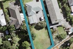 104 Godley Road, Green Bay, Auckland