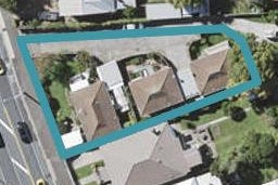 3/68 Lake Road, Narrow Neck, Auckland