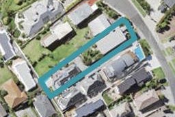 1/10 Te Akau Crescent, Bucklands Beach, Auckland